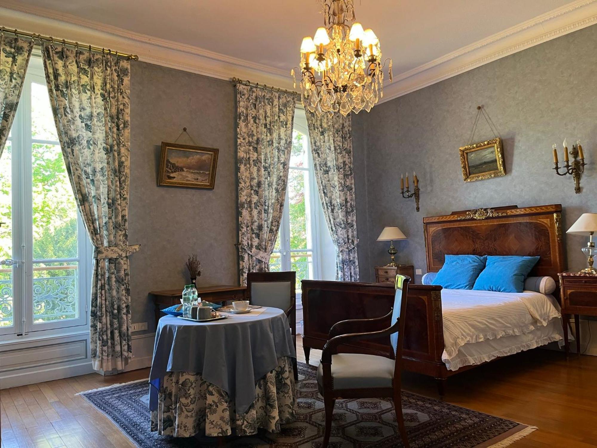 Demeure Des Payratons Bed & Breakfast Saint-Gerand-le-Puy Luaran gambar