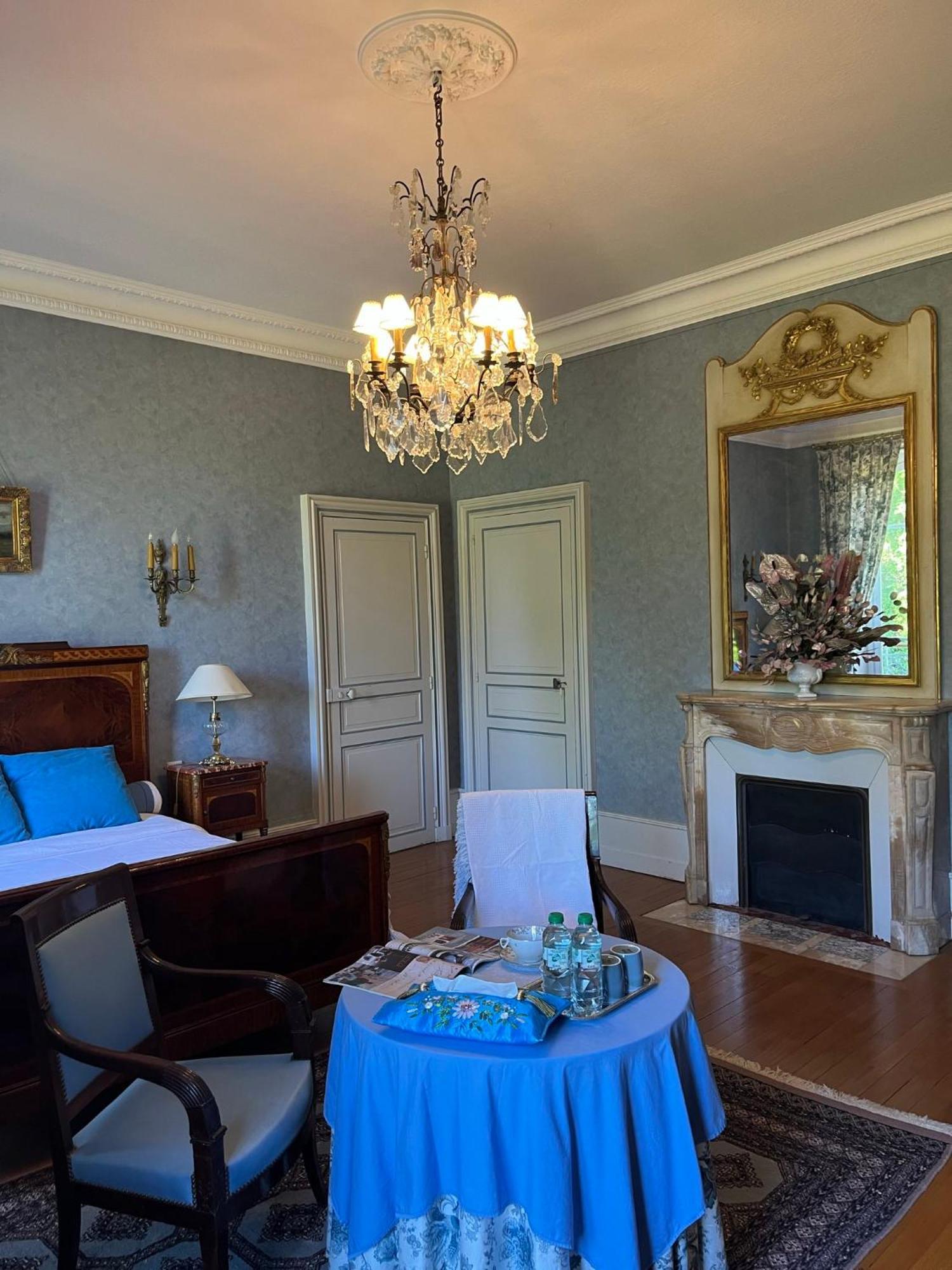 Demeure Des Payratons Bed & Breakfast Saint-Gerand-le-Puy Luaran gambar